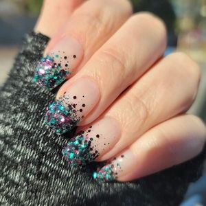 Sparkle & Co Dec 21 Winter Formal